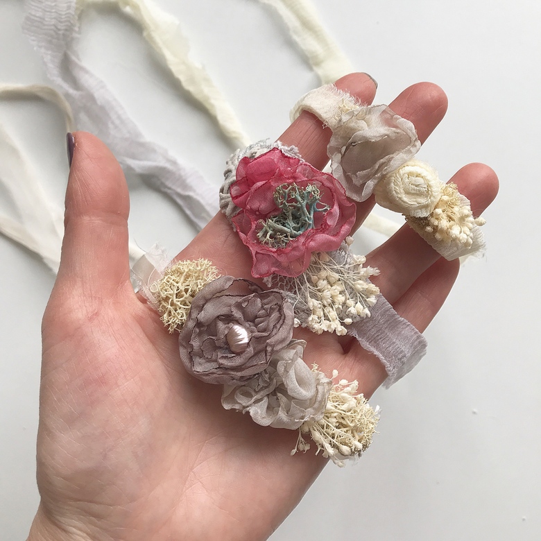 Повязочки на шелковой ленте