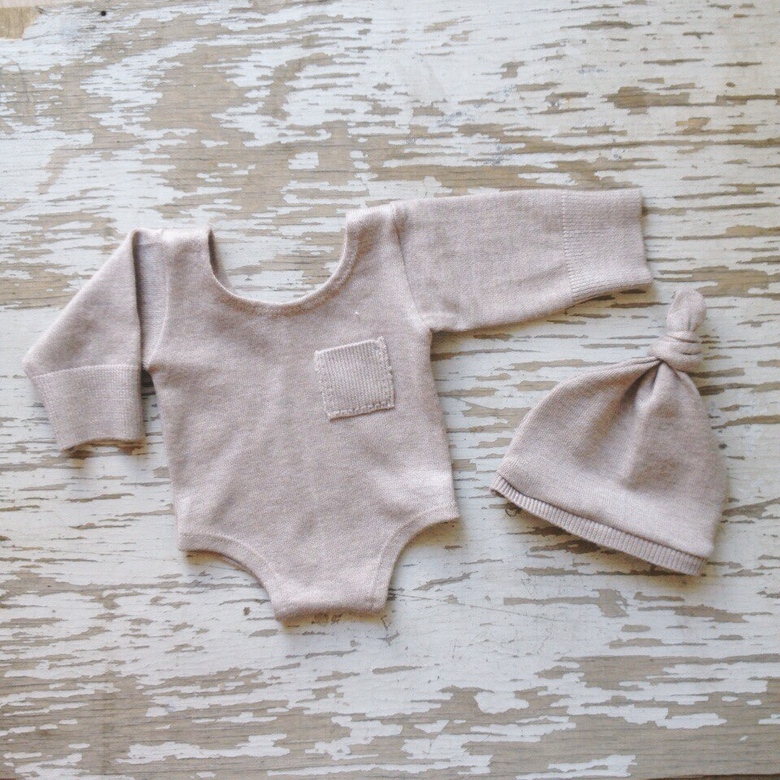 Боди "Барни" + шапочка