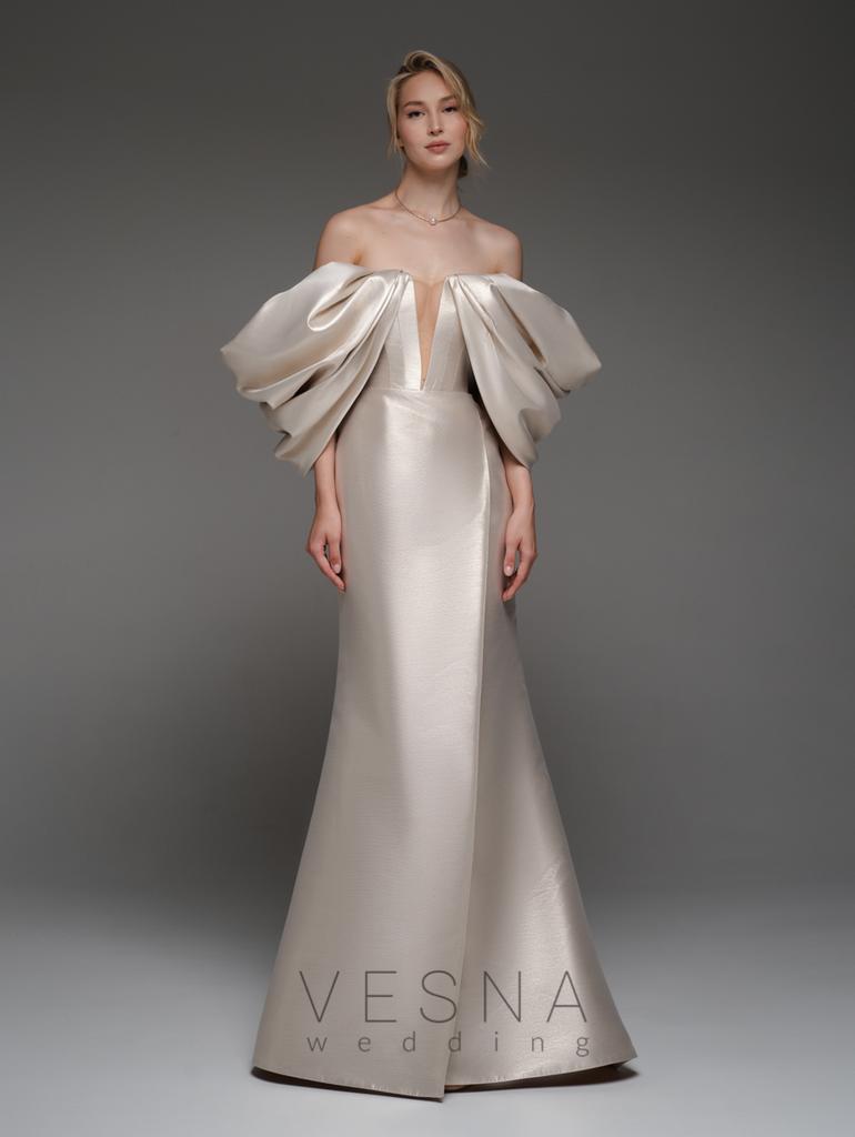 Evening dress Treddison