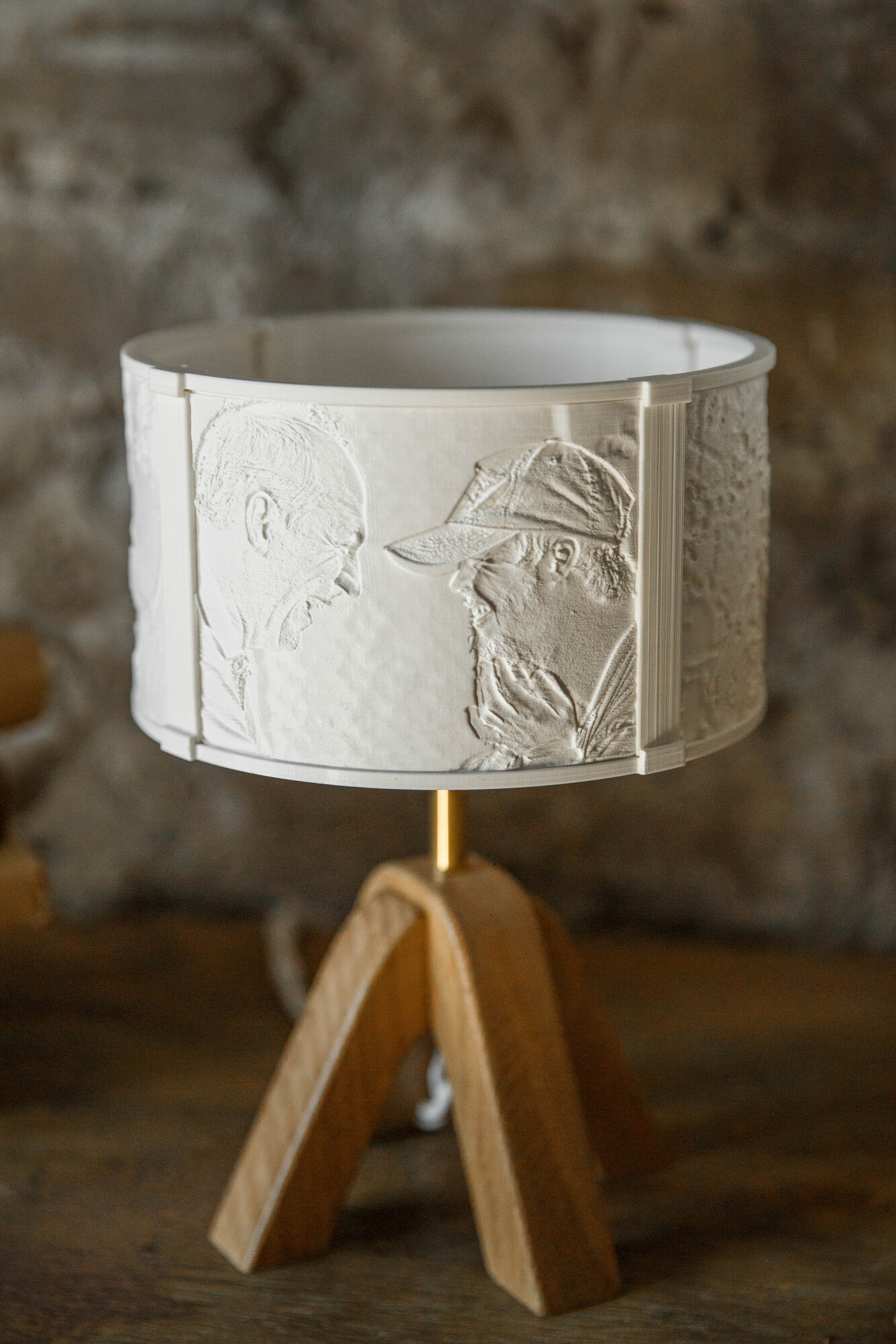 plafon-dlja-svetilnika-s-foto-4