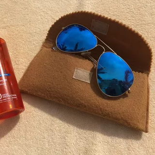 Очечник на липучке