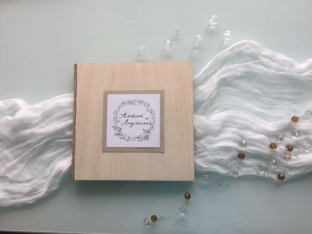 Альбом в деревянной обложке (цветочный принт)