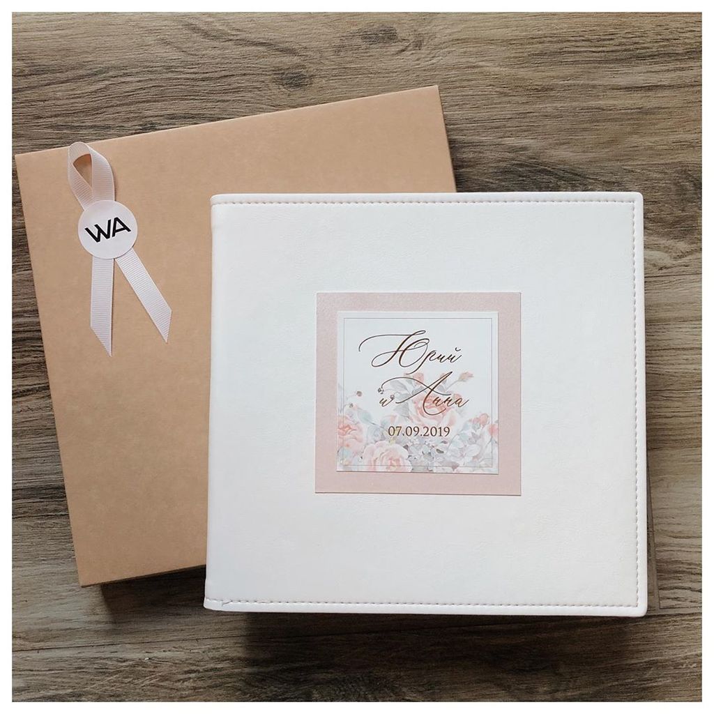 Альбом в обложке из эко-кожи  (цветочный принт)