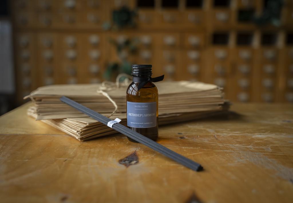 Ароматический диффузор с палочками "Ветивер и лимон", 100 мл.