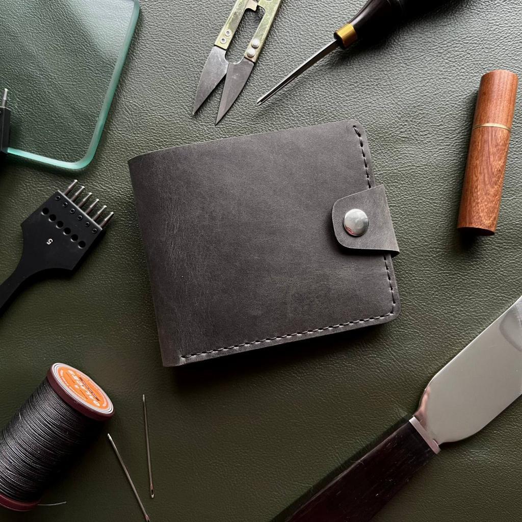 Классический кошелек с монетницей, серый