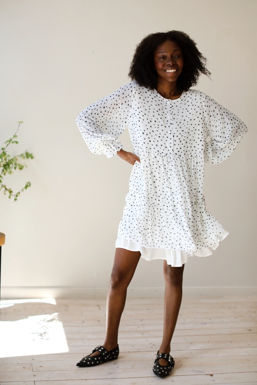 Пышное платье в длине мини из шифона с акварельным принтом