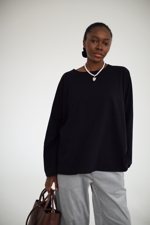 Лонгслив «Simple» чёрного цвета