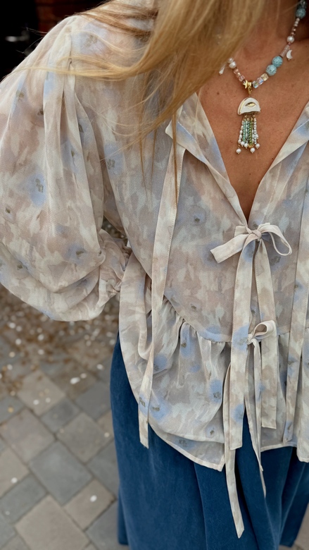 Блуза  «Freya» из шифона с акварельным принтом