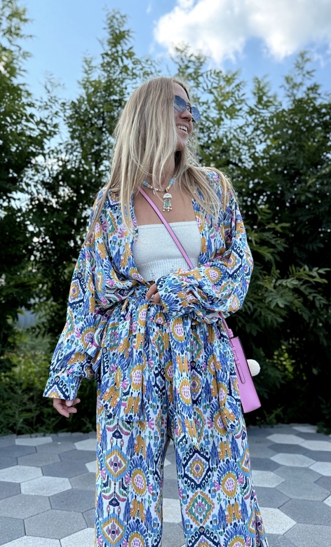 Костюм   из яркой вискозы «Сolorful»