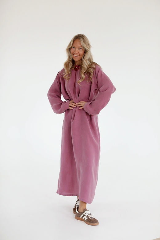 Платье «Simple” из купры розового цвета