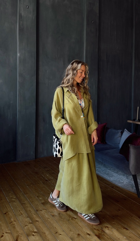 Рубашка "Симпл" из купры цвета лайма