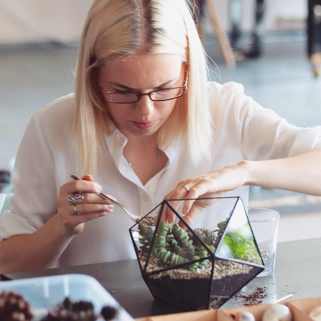 Мастер-класс по созданию флорариума (Форма M)