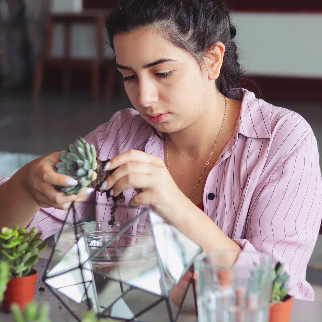 Мастер-класс по созданию флорариума (Форма L)