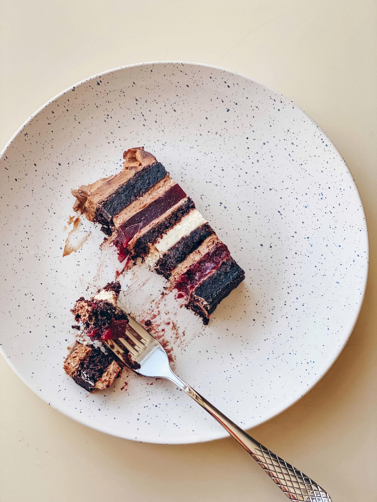 Торт "РОМОВАЯ ВИШНЯ"