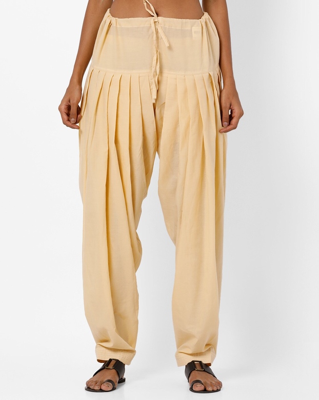 Цвета слоновой кости шаровары