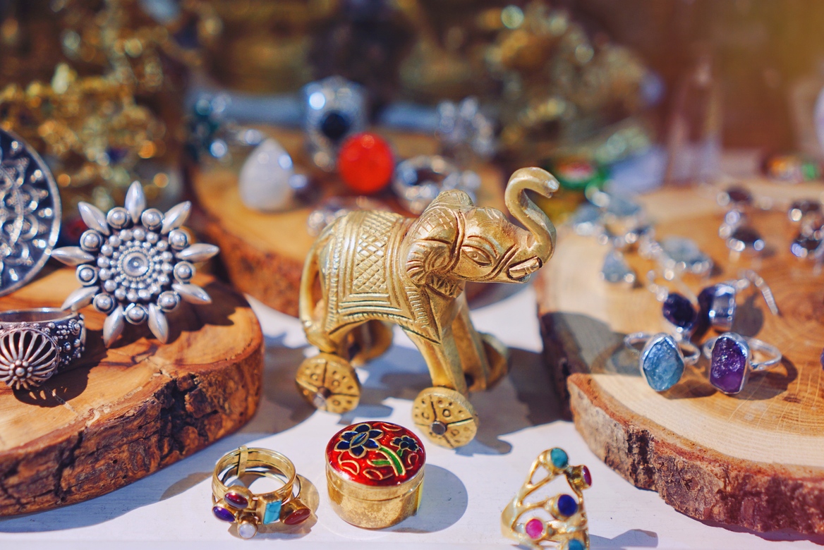 Статуэтка слоник на колёсиках