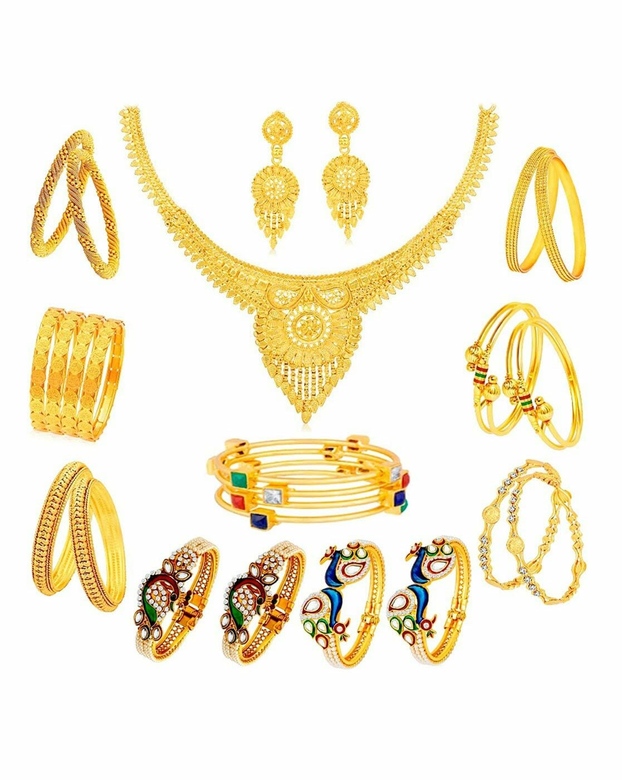 Набор украшений с браслетами