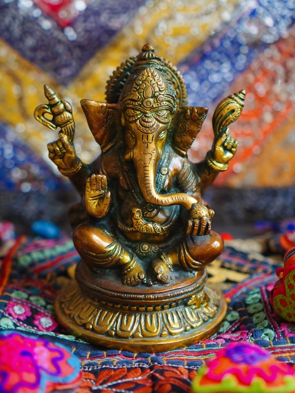 Большая статуэтка Ганеша