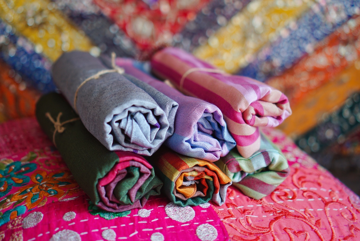 Шёлковые шарфы икат