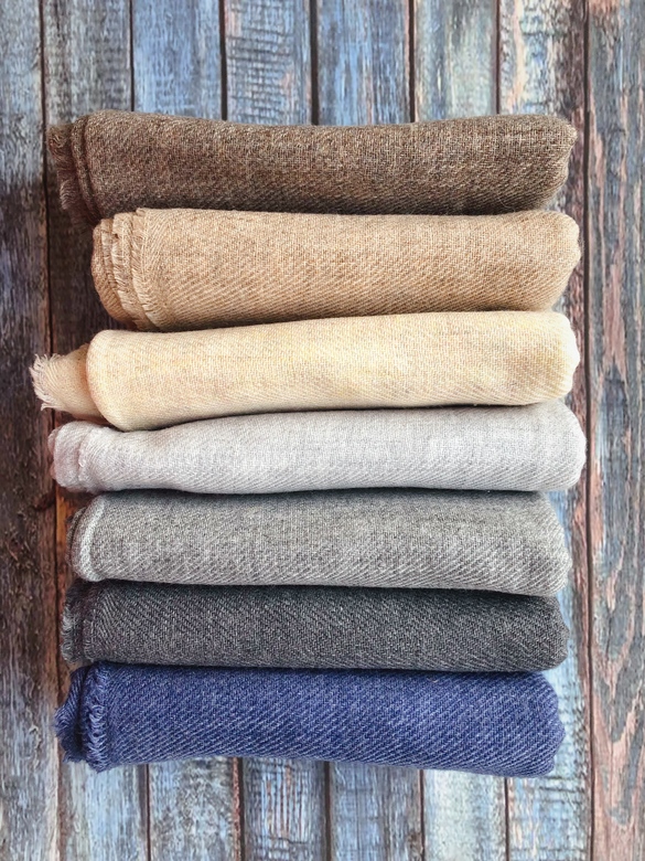 Кашемировые шарфы натуральных оттенков