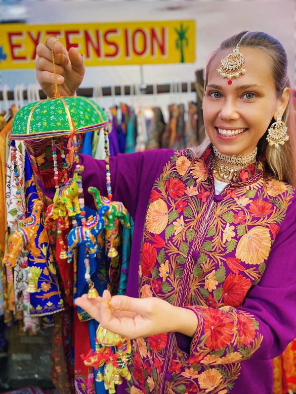 Фиолетовый шерстяной жакет с вышивкой