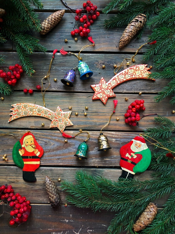 Ёлочные игрушки "Дед мороз" и "Комета"