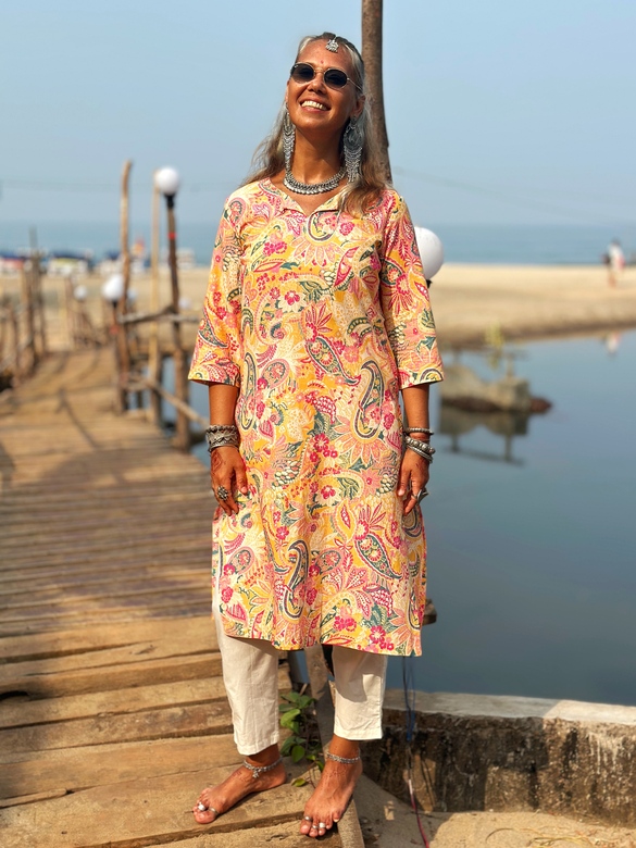 Яркая туника с узорами пейсли, L