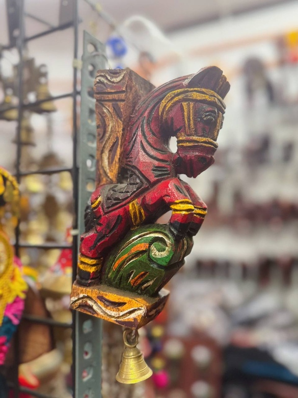 Деревянная лошадь из Кералы