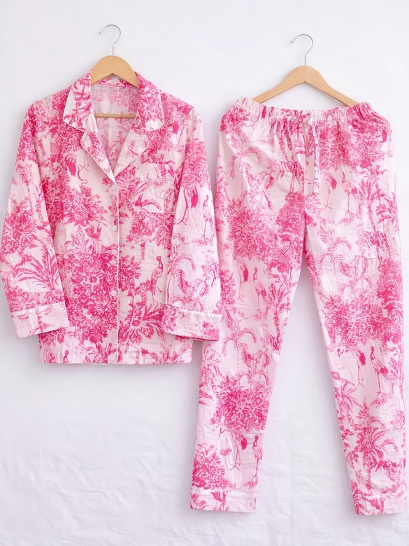 Розовая пижама Джунгли