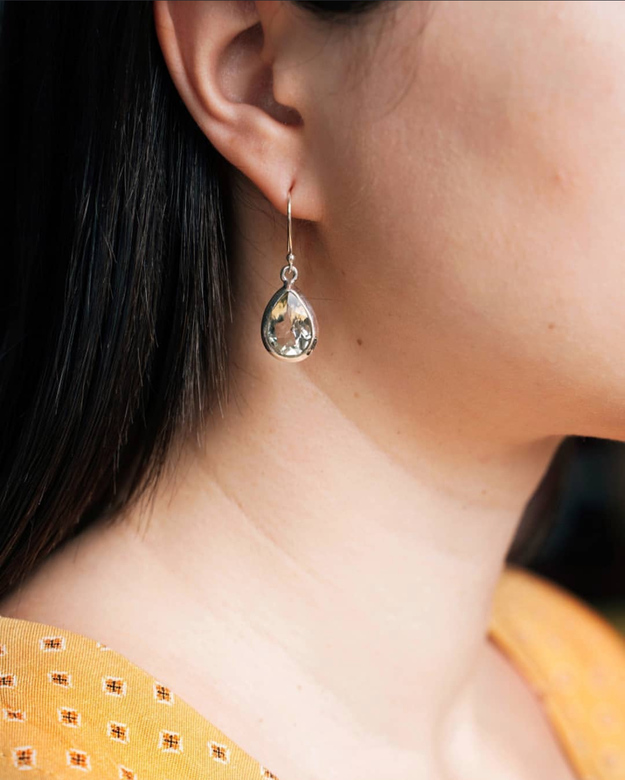Серьги-капли с голубым топазом
