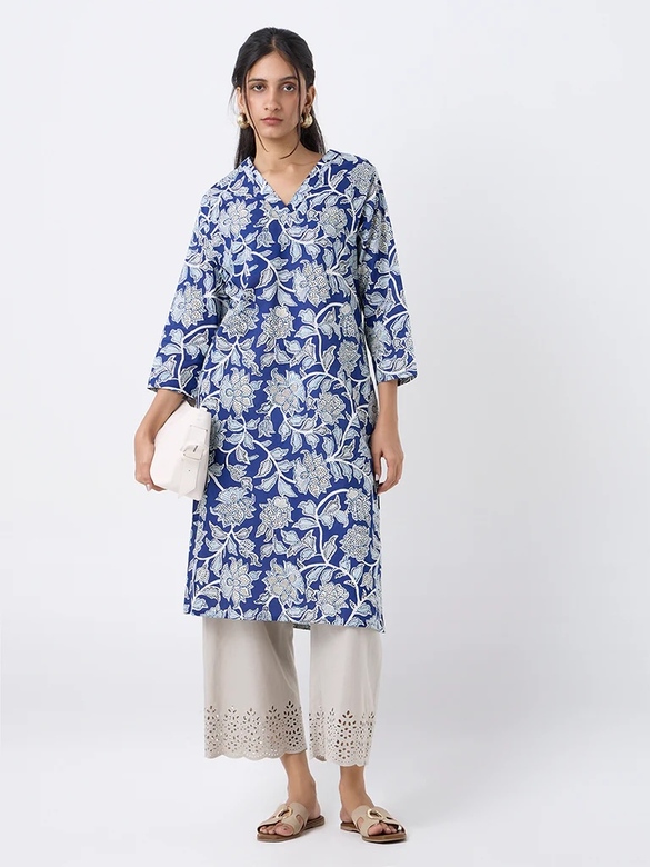 Синяя туника с цветами, XL