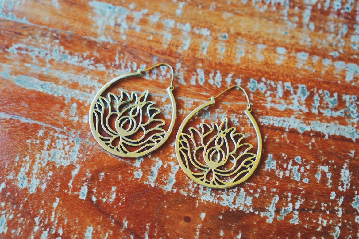 Серьги-лотосы