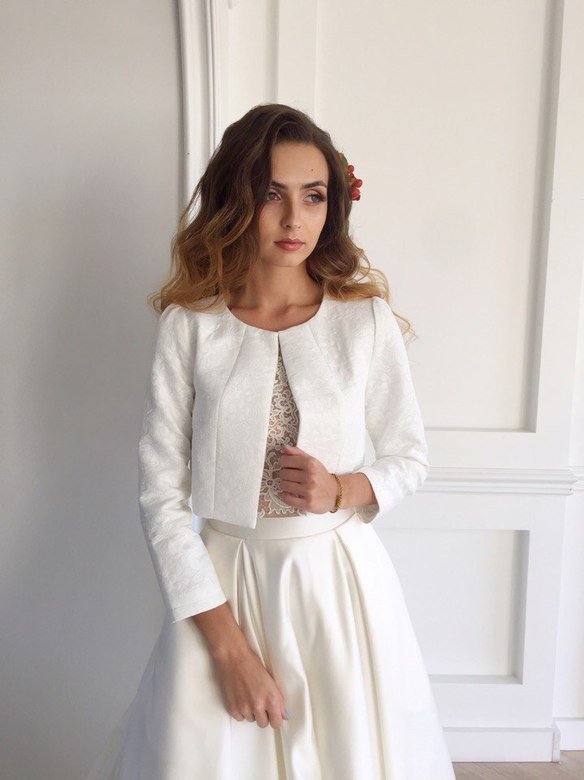 Жакет из ткани "жаккард" (Аренда)