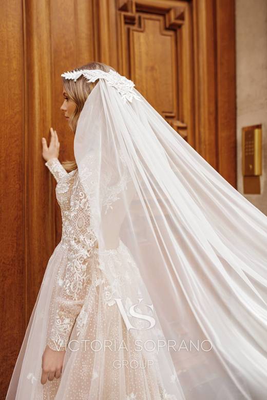 Фата Victoria Soprano Dior