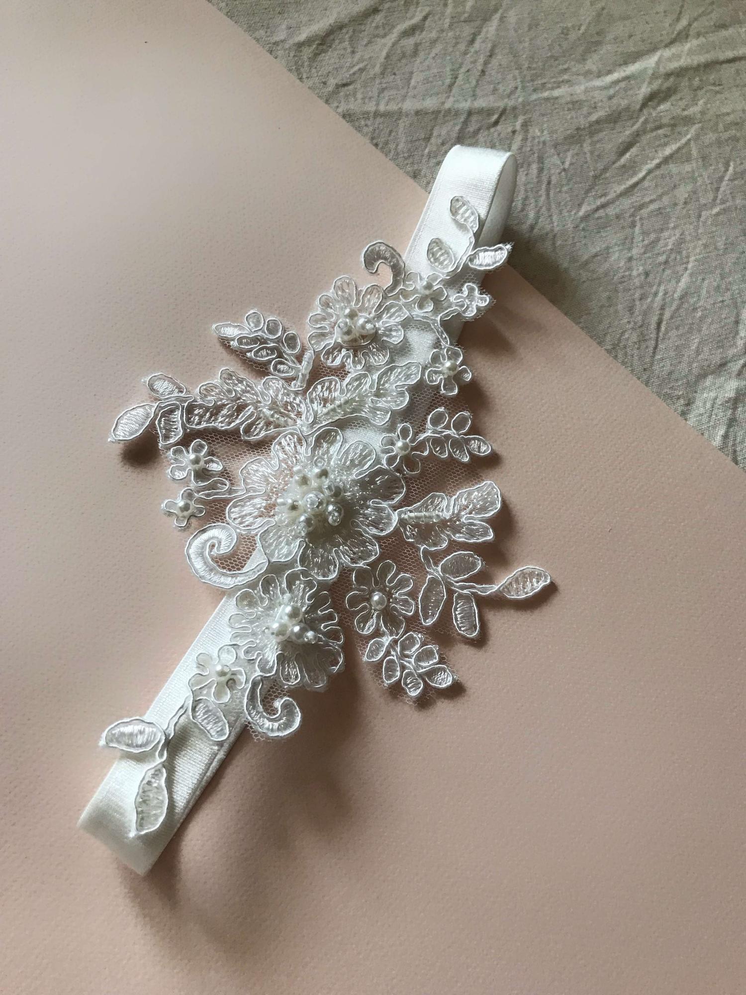 Подвязка Luna GR33