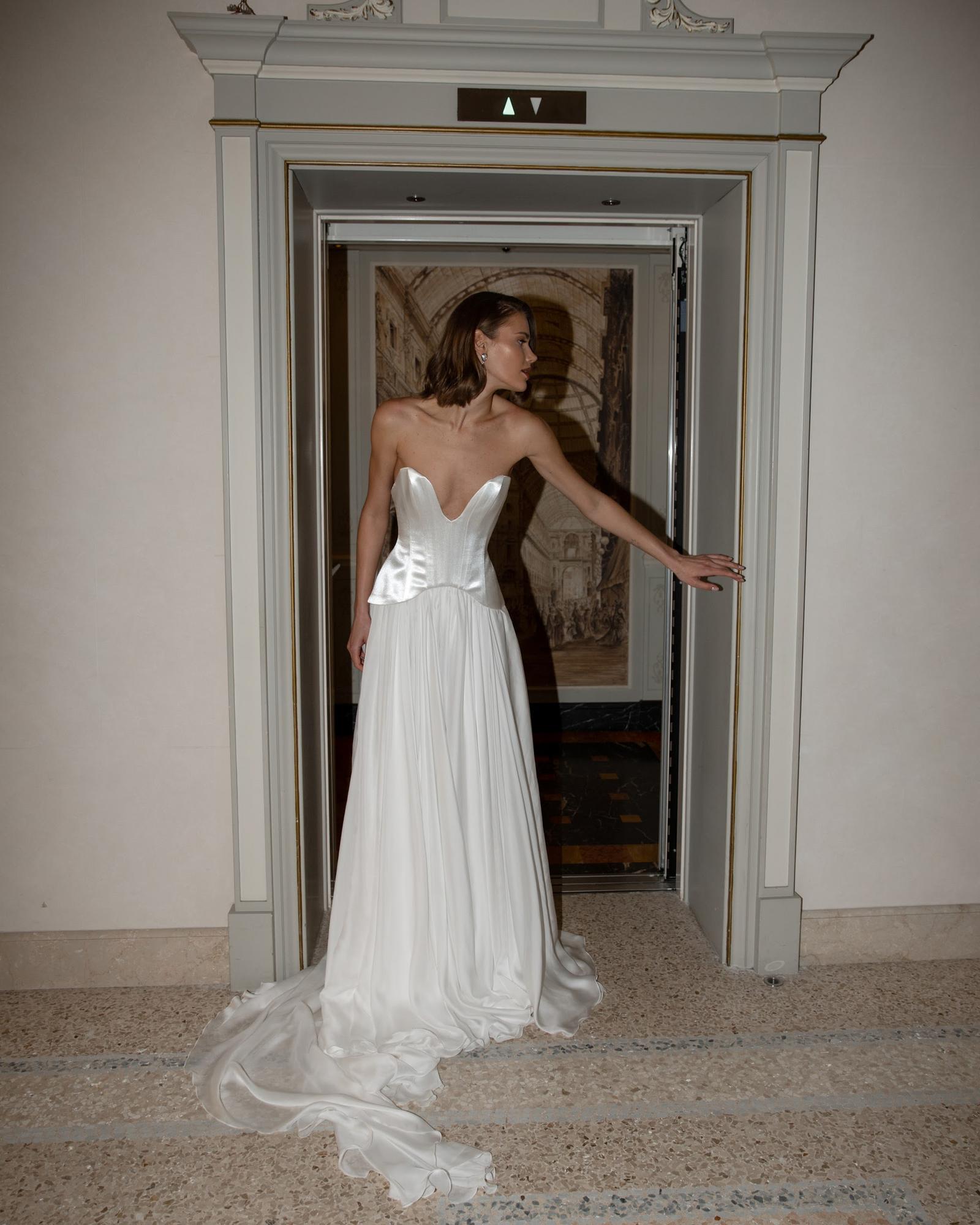 Свадебное платье Rara Avis - Ange Etolies Kristi