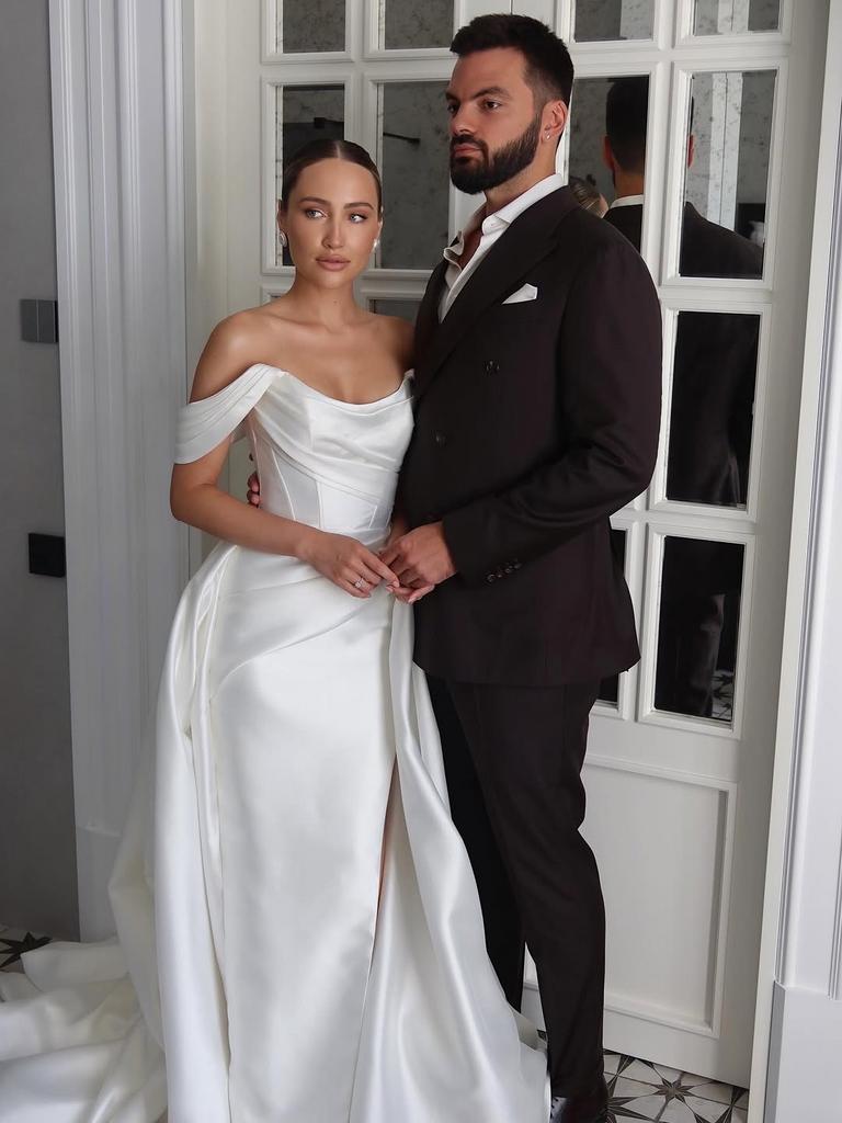 Свадебное платье Rara Avis Arha + Ottawa Арха-Оттава