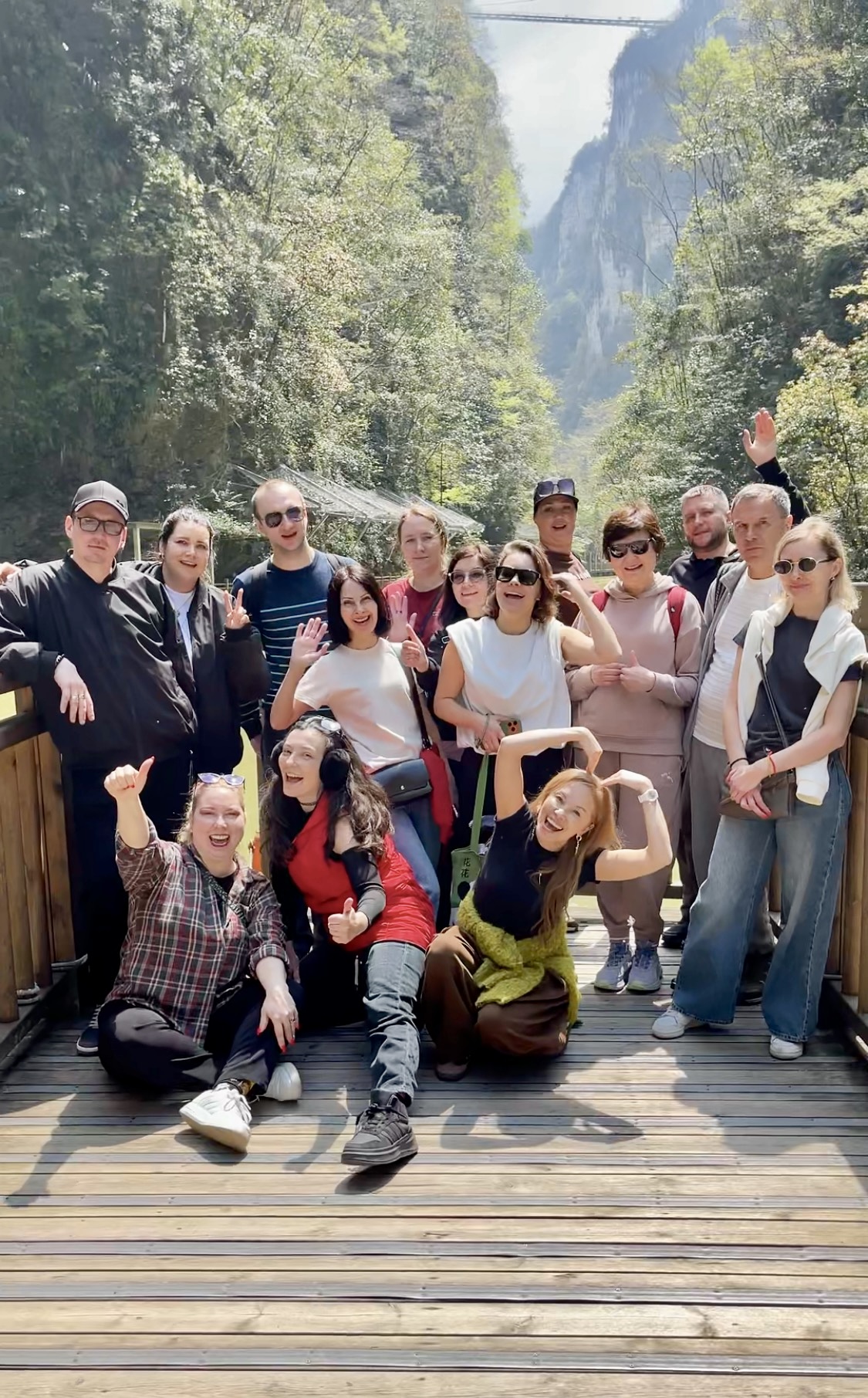 МАРШРУТ ШАНХАЙ-ЧЖУЦЗЯЦЗЯО-ЧЖАНЦЗЯЦЗЕ-ФУРОНГ-ЧЭНДУ  02.05.- 12.05.