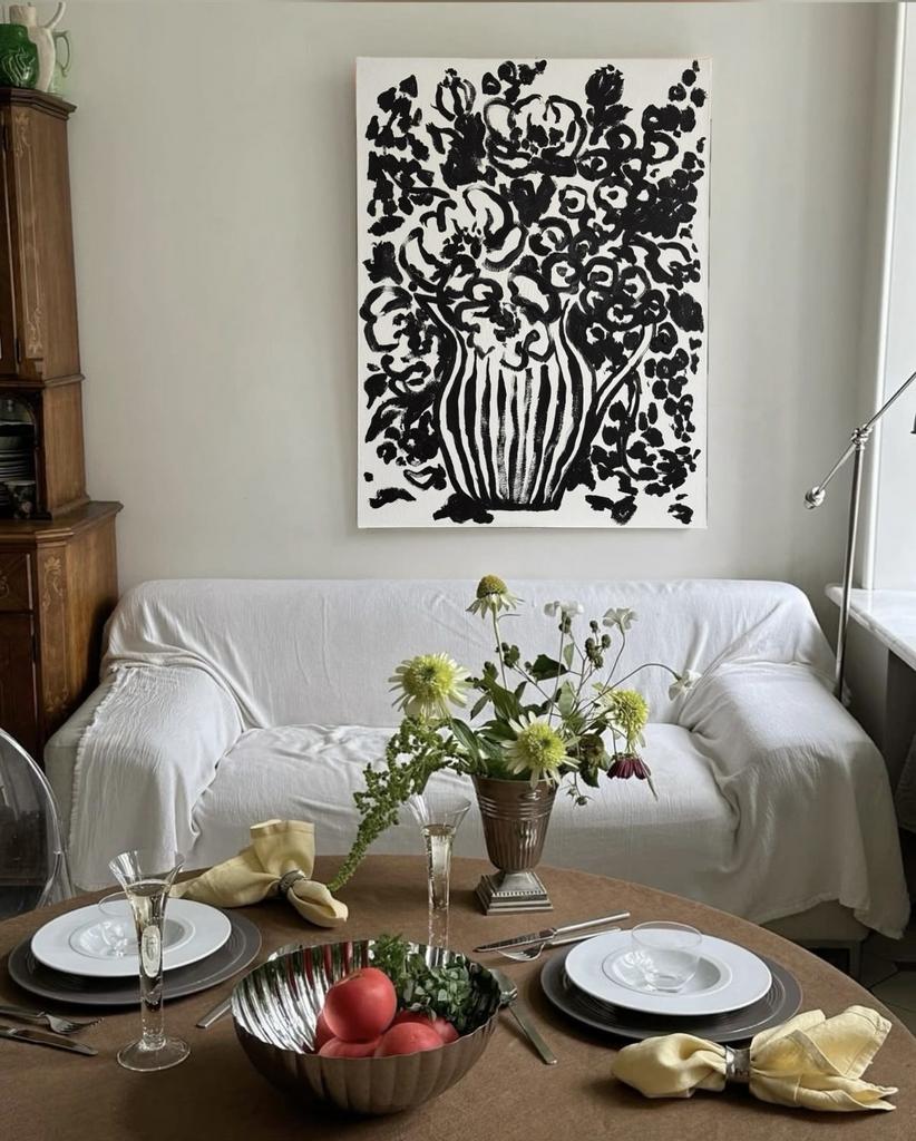 filling a vase | 60×80