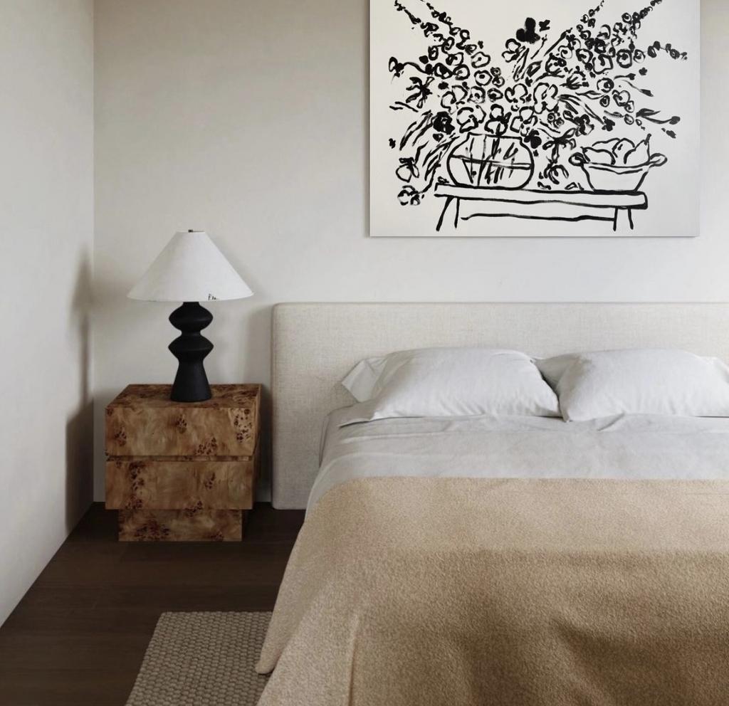 filling a vase | 70×90