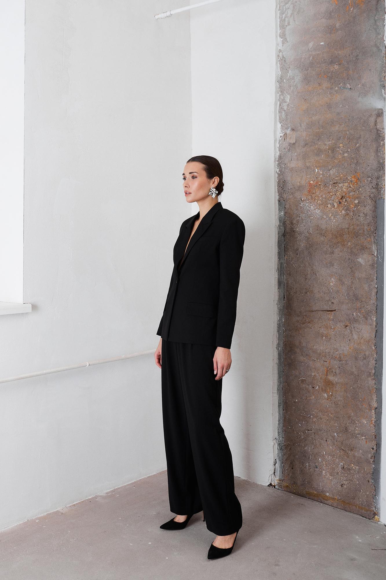 Костюм Black