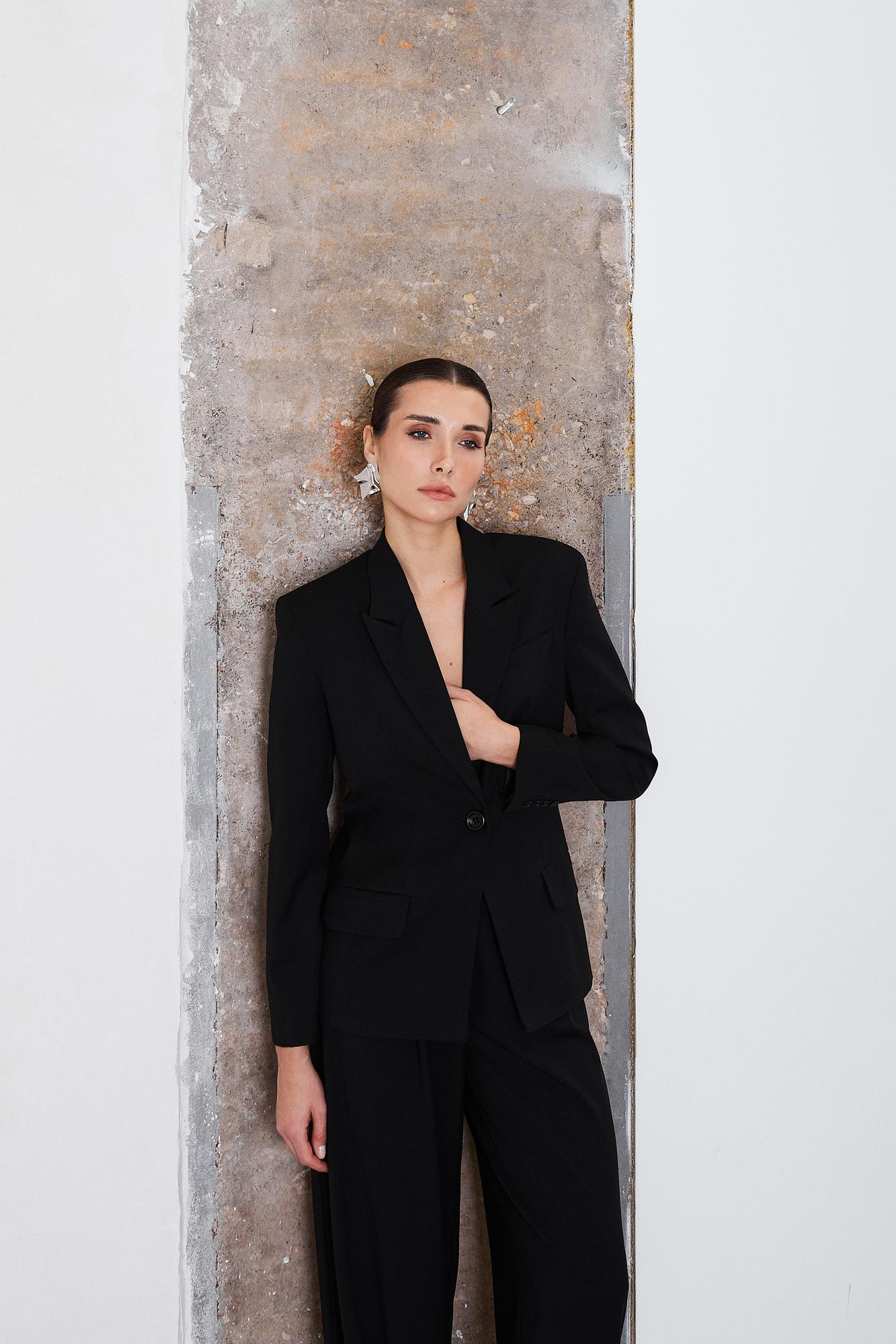 Костюм Black