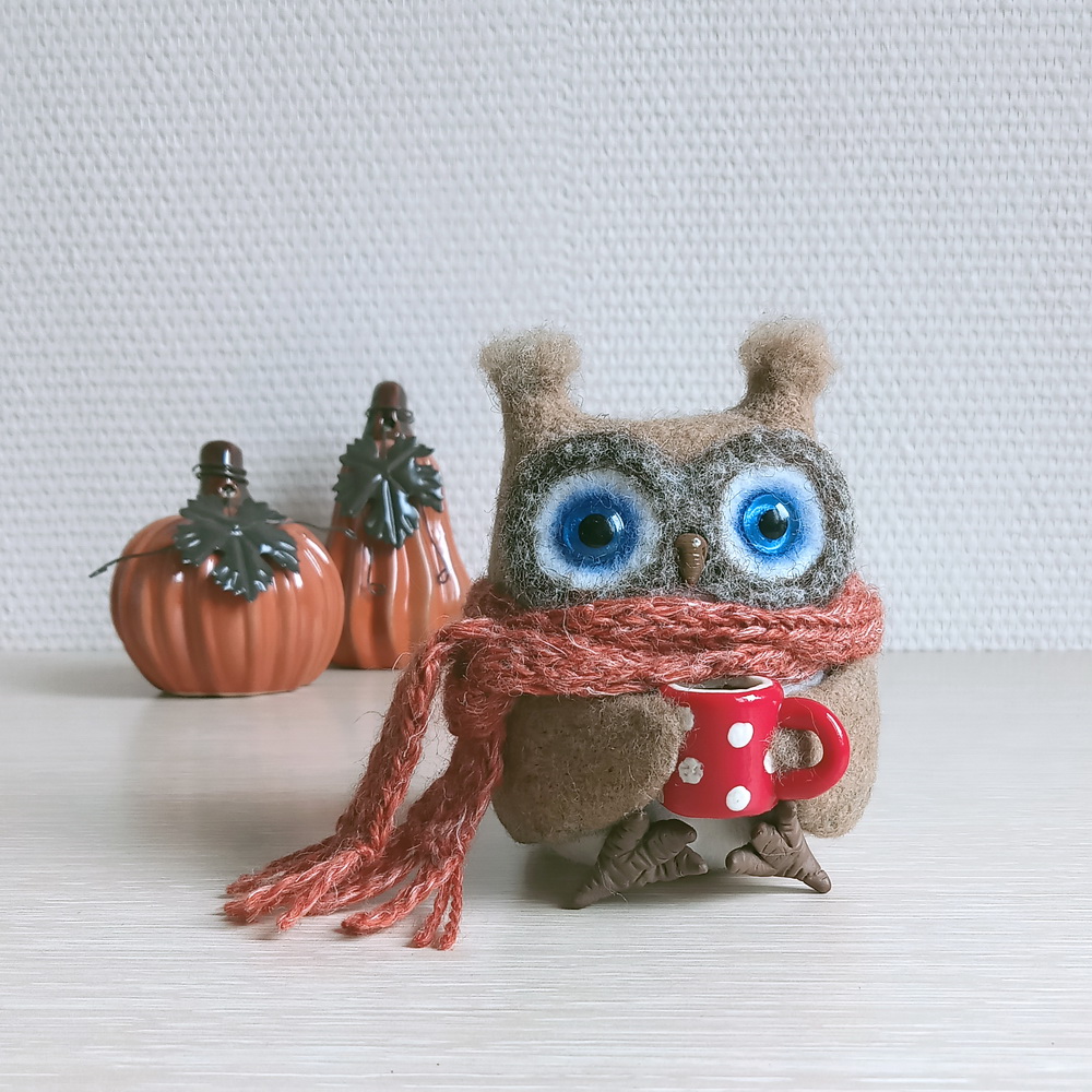 NEEDLE FELTED OWL WITH CUP