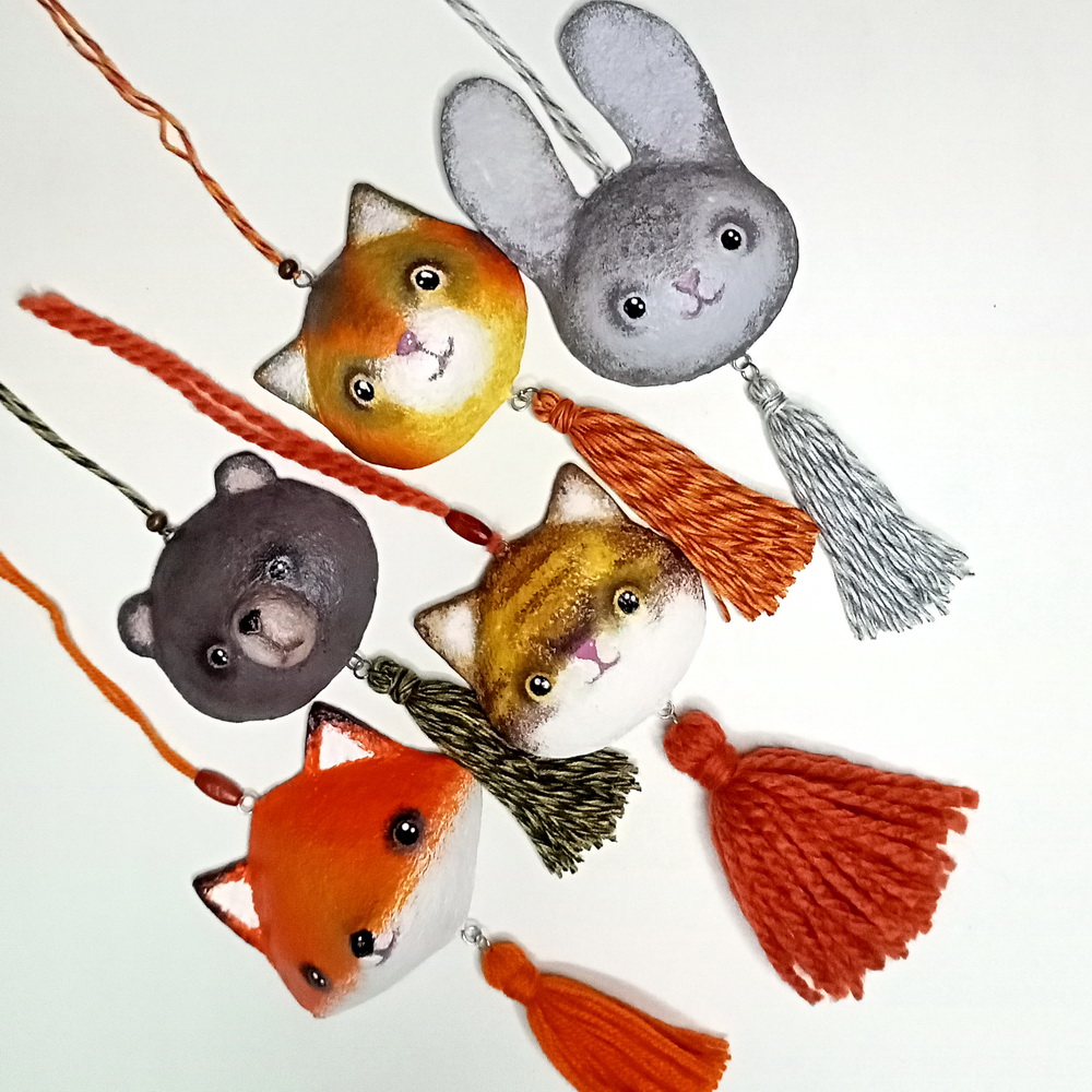 WHIMSICAL WALL HANGING ANIMALS