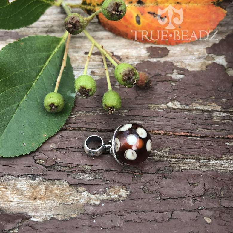 17164420 Dangle of the month August 2018