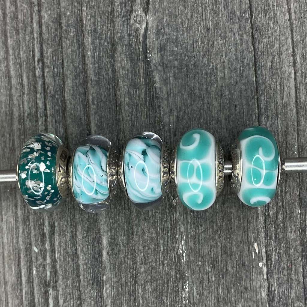 Live Black Friday Row 14