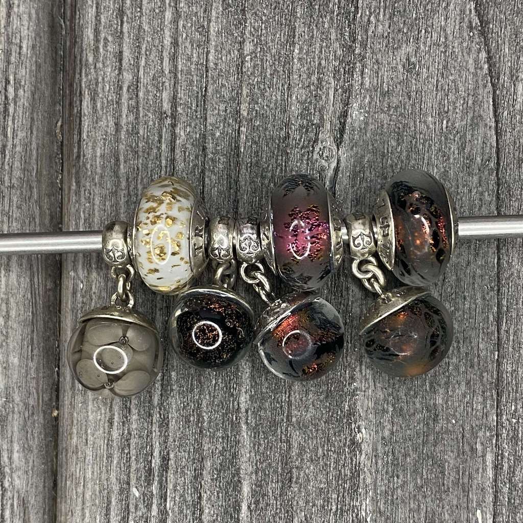 Live Black Friday Row 54