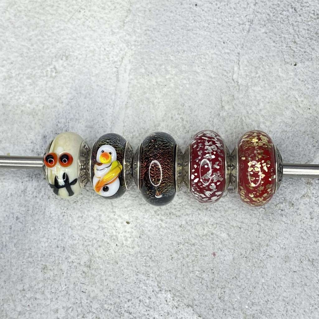 Live December Row 42