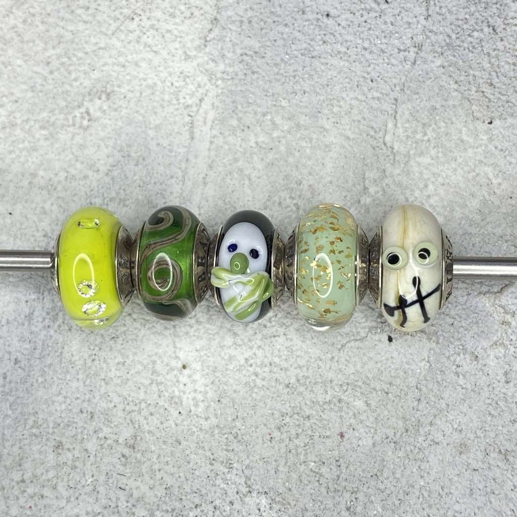 Live December Row 55