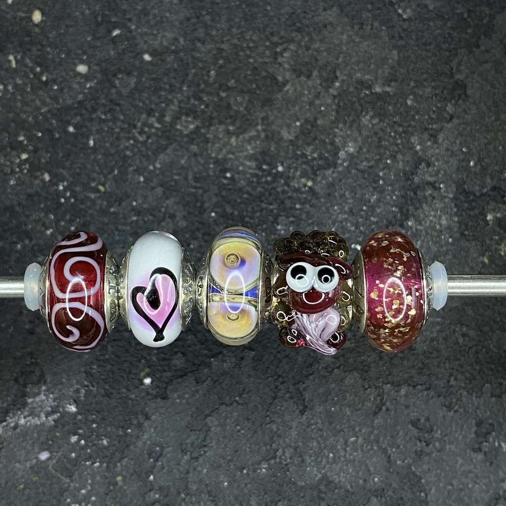 BEADS Fri Row 18